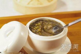 吃瓜吃绿豆汤图片搞笑,搞笑瞬间引网友热议！