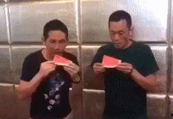 吃瓜大叔视频,吃瓜大叔带你揭秘热门视频背后的故事