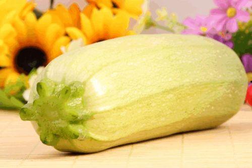 角瓜怎么吃长大,角瓜的食用成长之旅