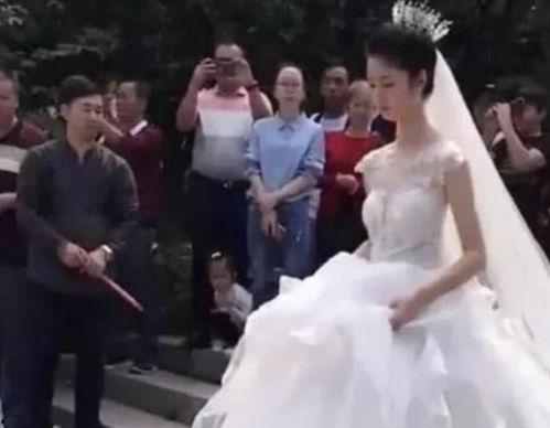 湖南反差新娘吃瓜,从传统婚俗到现代潮流的甜蜜碰撞