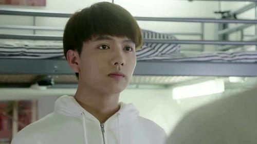 吃瓜惊吓的图片,吃瓜群众遭遇意外惊吓，画面令人咋舌