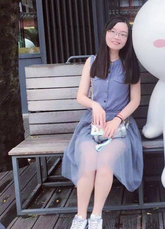 金乡吃瓜事件女主角,女主角的意外走红与网络舆论风暴