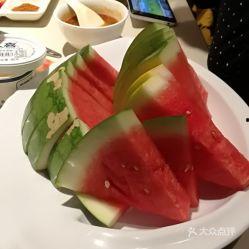 上海路吃瓜视频,揭秘街头美食背后的故事