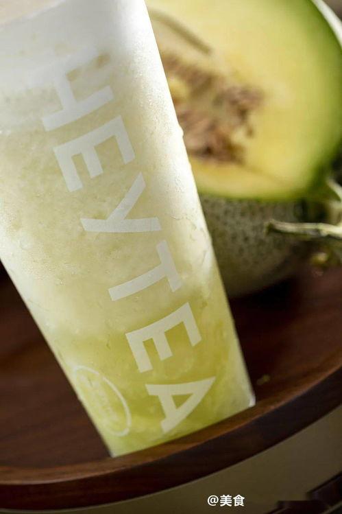 喜茶吃瓜广告点评,创意营销背后的品牌魅力解析