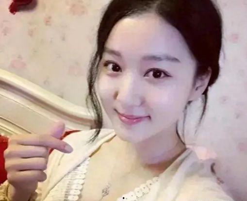 吃瓜梦妹头像,揭秘吃瓜梦妹的独特魅力