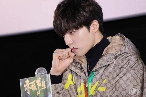 陈立农吃瓜直播,揭秘娱乐圈幕后故事