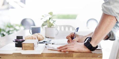 画室吃瓜文案怎么写,揭秘艺术圈的趣味瞬间